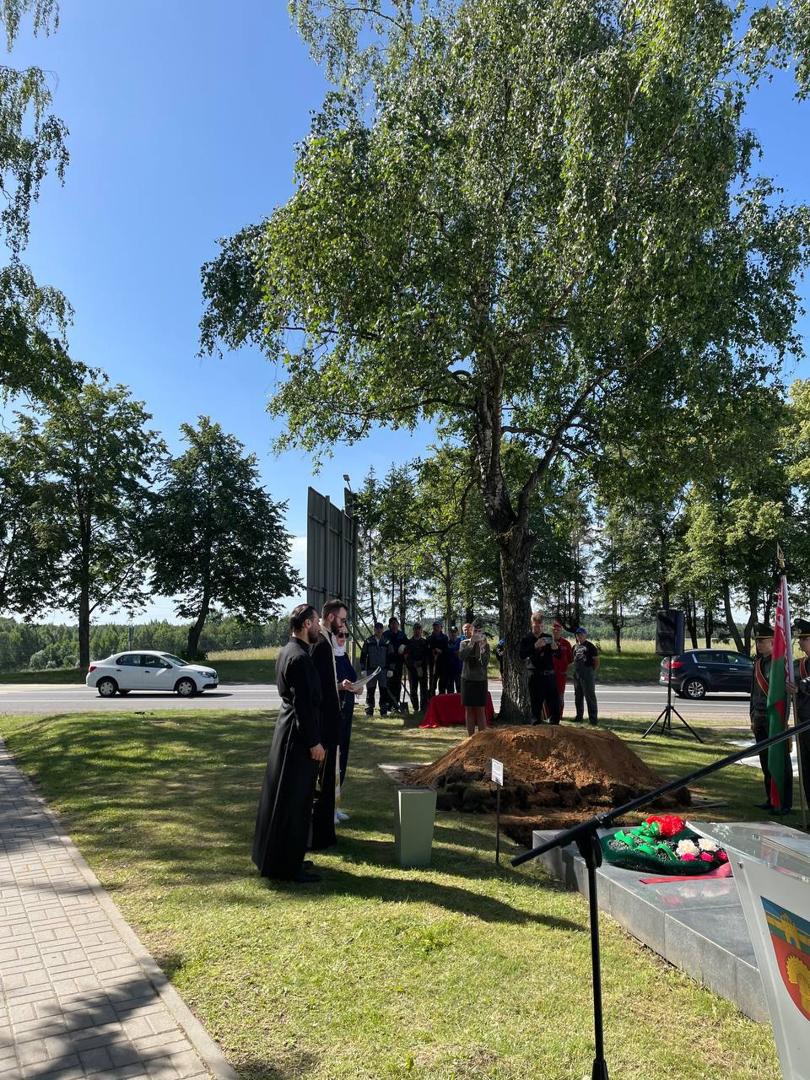 Participation in a funeral ceremony dedicated to the burial of the remains of soldiers who died during the Great Patriotic War