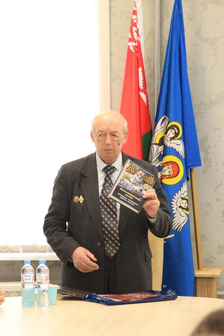Meeting with a veteran of the USSR Armed Forces, retired artillery lieutenant colonel